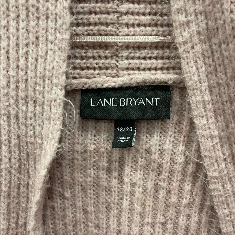 Lane Bryant Chunky Cable Knit Open Front Size 18/20 Light Pink